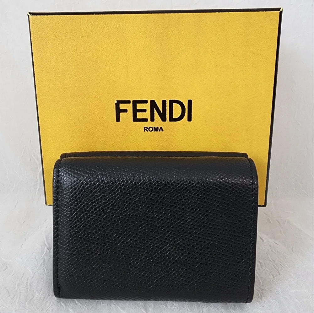 Auth Fendi FF Micro Trifold Wallet - Picture 2 of 12